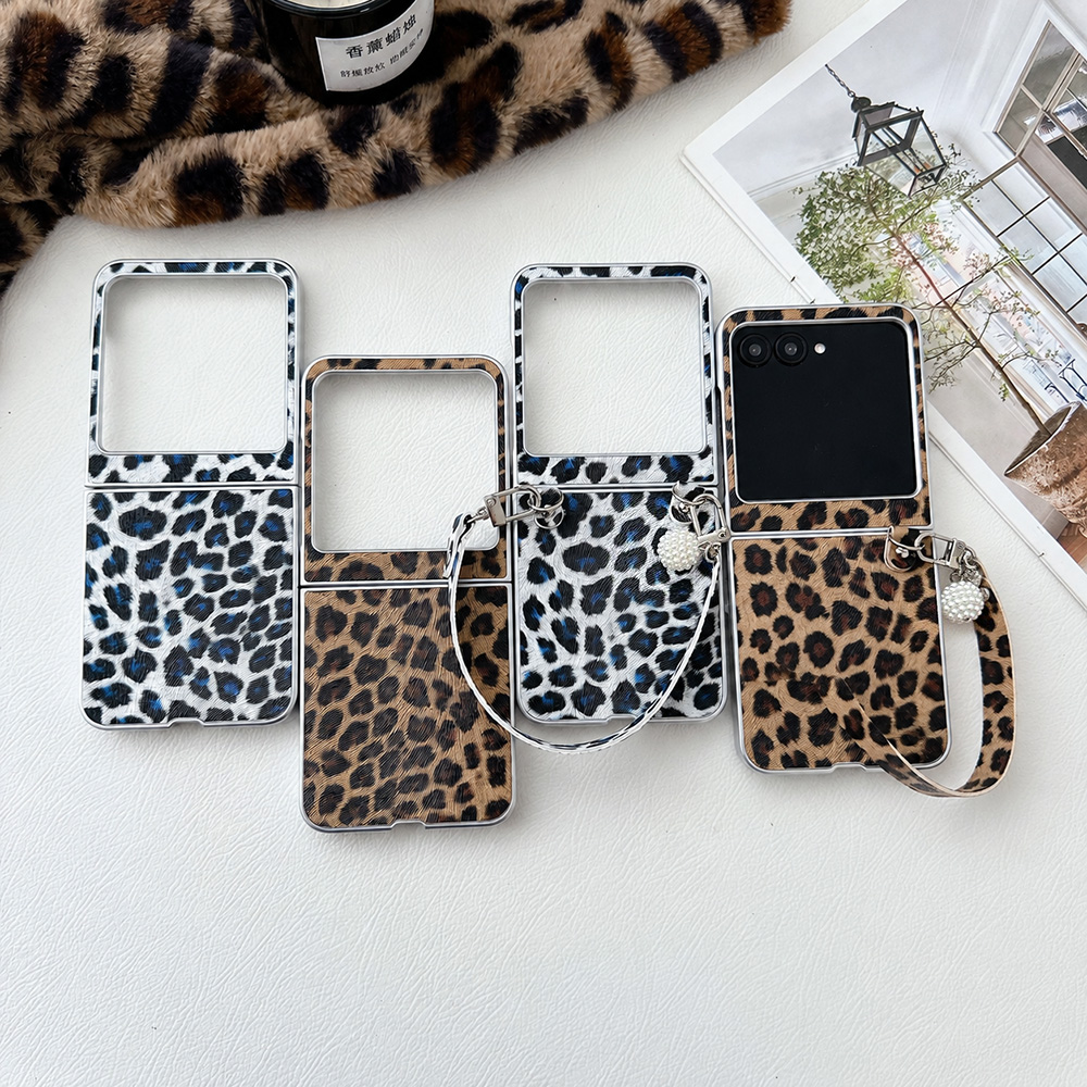 Leopard Print Folding Flip Pho - огляд і ціна Gaming Equipment Accessories