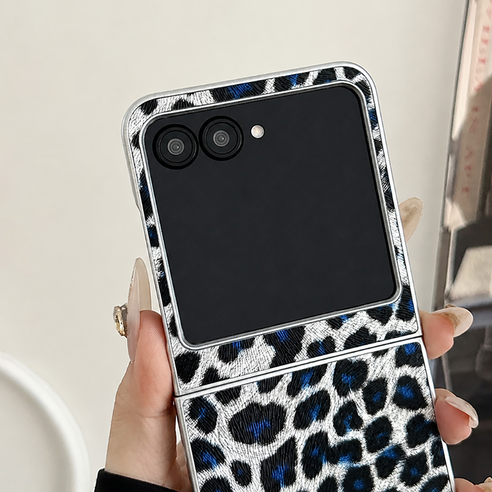 Leopard Print Folding Flip Pho - огляд і ціна Gaming Equipment Accessories